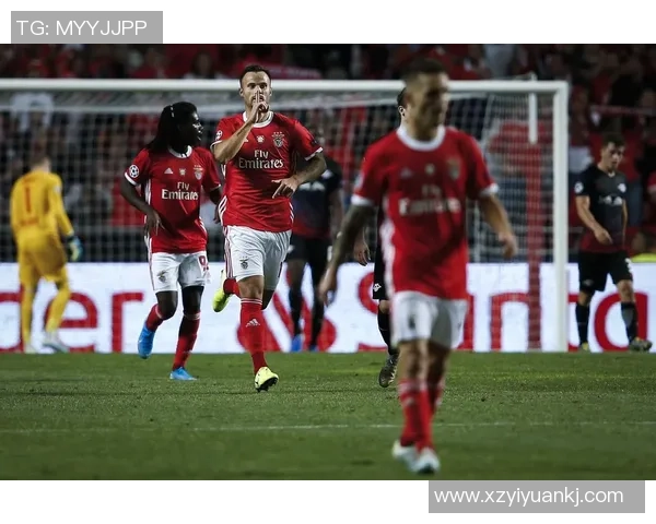 德甲精彩对决本菲卡与莱比锡战成平局逆转瞬间点燃全场激情 德甲精彩对决本菲卡与莱比锡战成平局逆转瞬间点燃全场激情