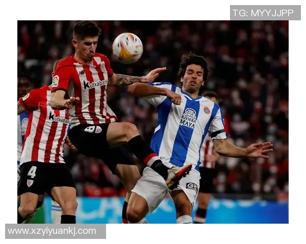 西甲赛场惊现冷门波尔图大胜拜仁引发战术热议与讨论