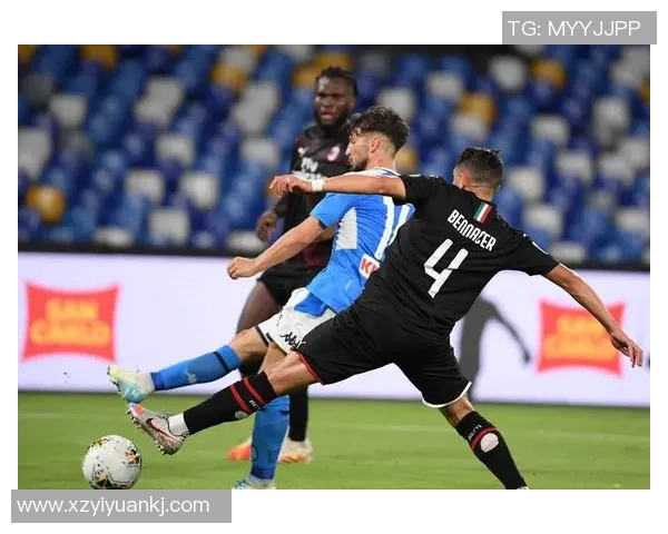 欧联杯惊天冷门那不勒斯4-0大胜曼城乌龙球成比赛转折点