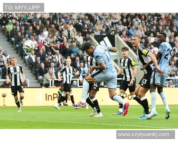 中超热刺大胜多特蒙德点球争议引发全场热议与激烈反响